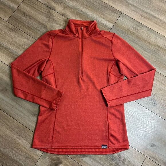 Patagonia Burnt Orange/ Red Athletic Base Layer Pullover‎ Women Small - Picture 1 of 4